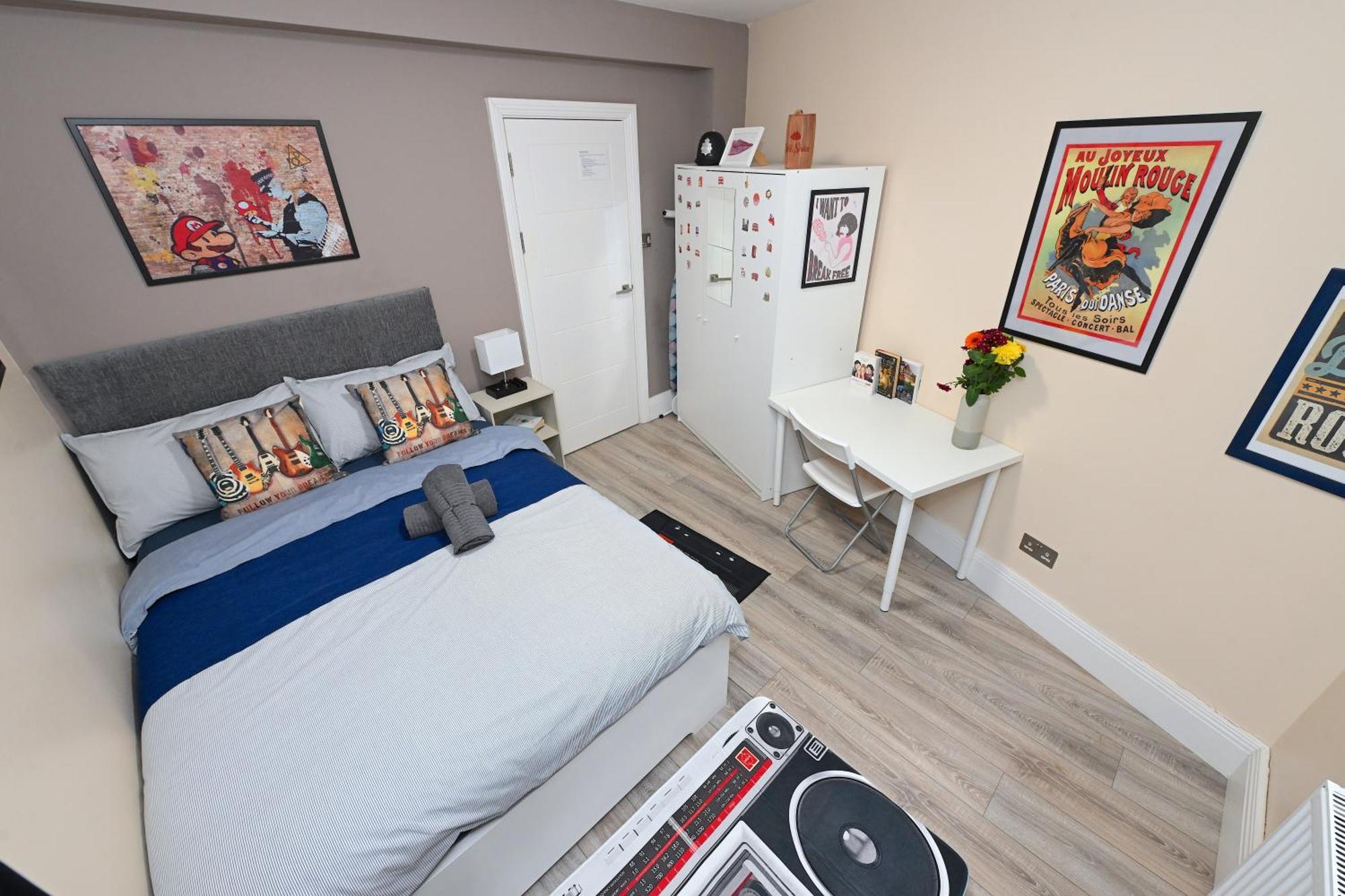 Superb 4 Bedroom Flat In The Heart Of Camden Town ロンドン エクステリア 写真